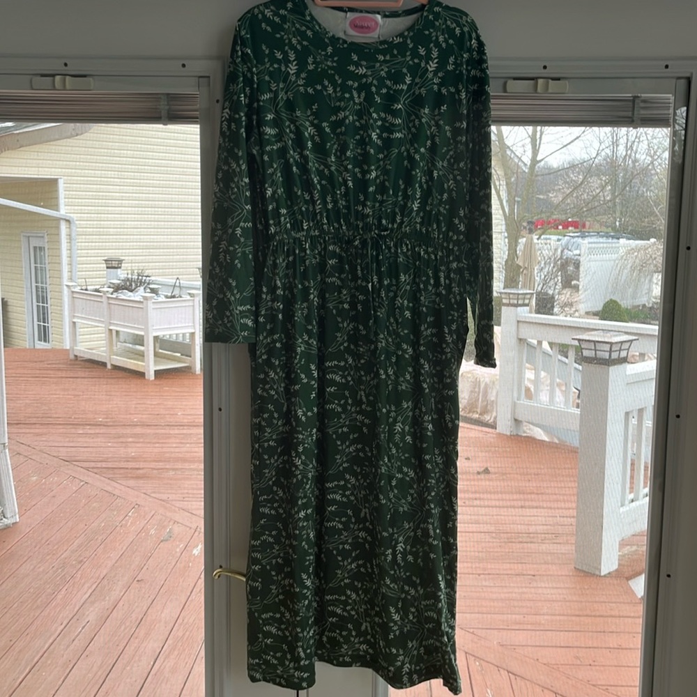 Green dress